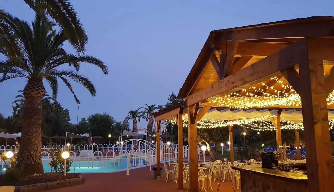 Beatriz Toledo Auditorium & Spa Отель